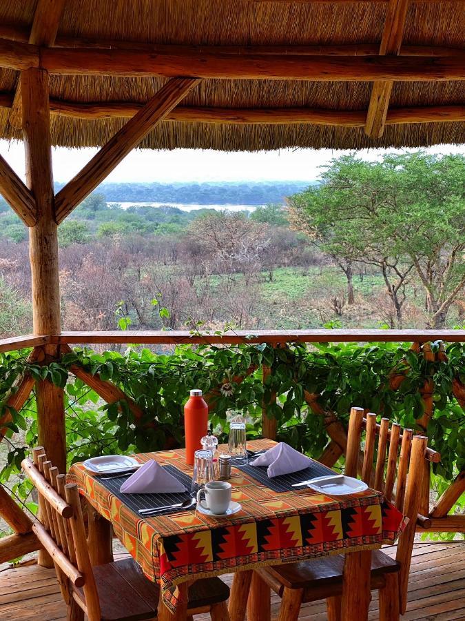Murchison Falls Bamboo Village Paraa المظهر الخارجي الصورة