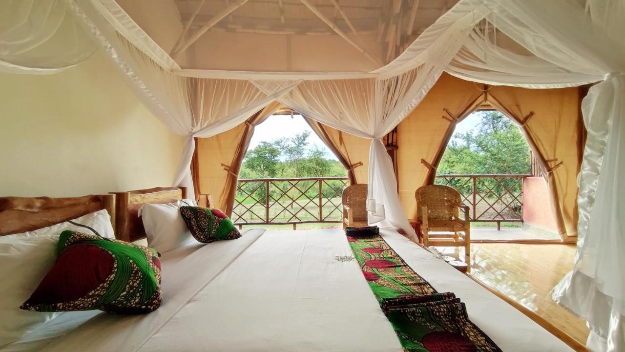 Murchison Falls Bamboo Village Paraa المظهر الخارجي الصورة