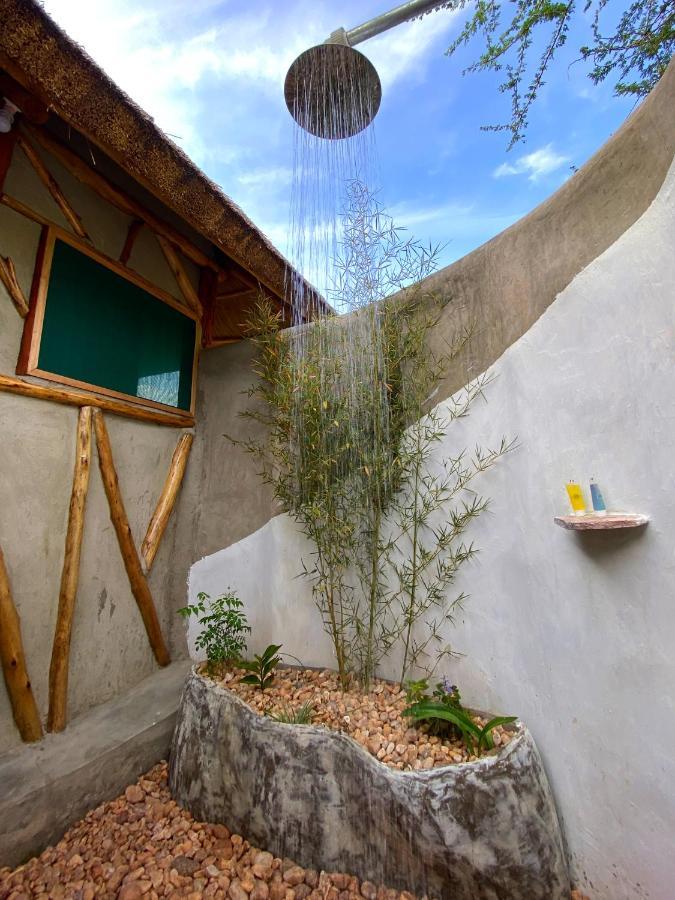 Murchison Falls Bamboo Village Paraa المظهر الخارجي الصورة