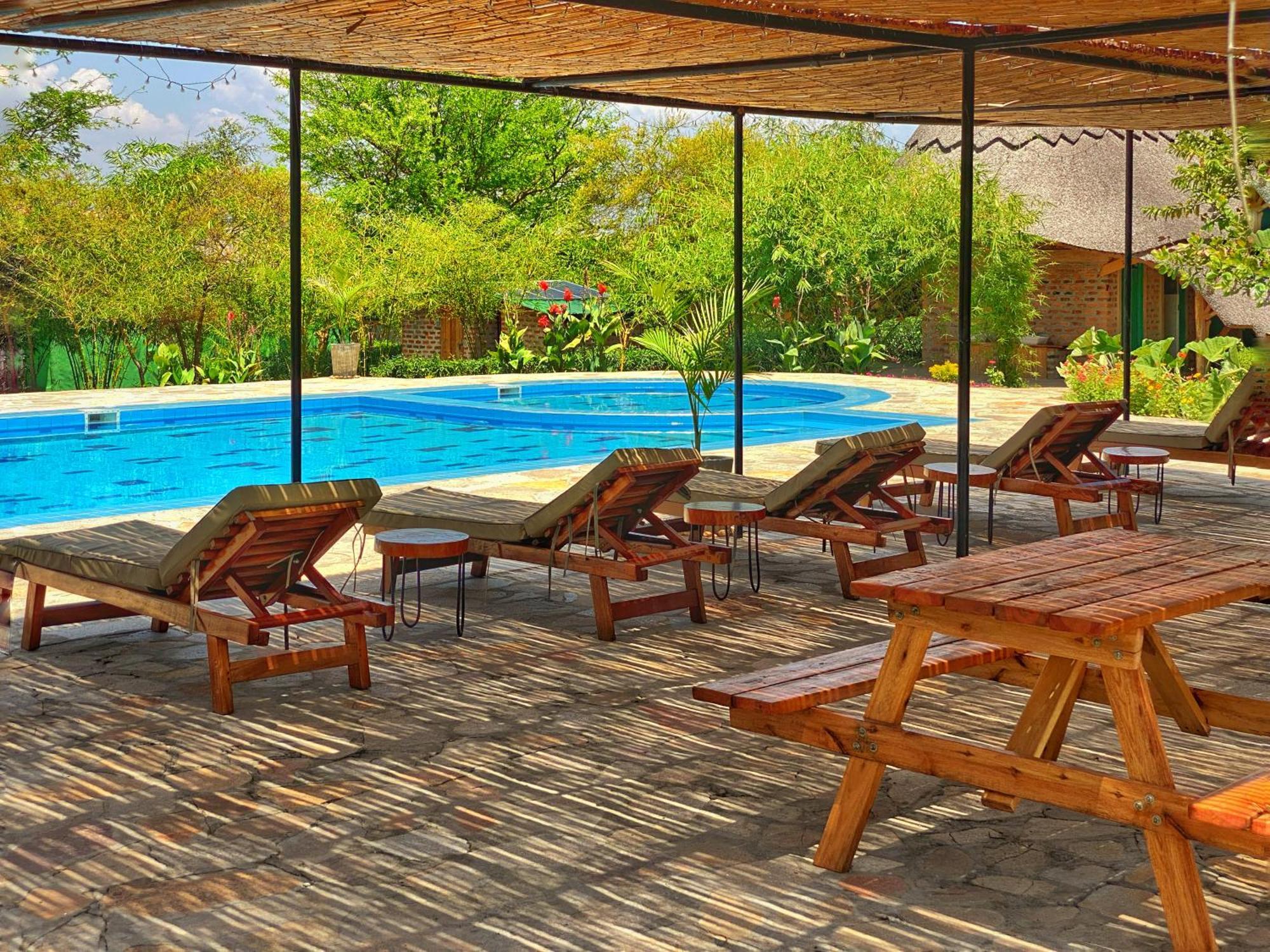 Murchison Falls Bamboo Village Paraa المظهر الخارجي الصورة